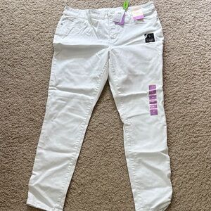 St. John's Bay Classic White Jeans